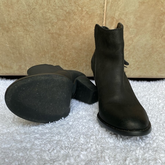 Steve Madden Ankle Boot 7.5 - Picture 3 of 5